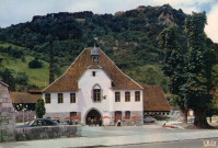 Salins-les-Bains (Jura). 39 500 11. Le Casino et le fort Saint-André. Lyon, la Cigogne.