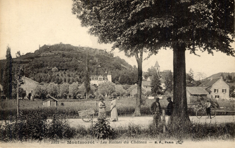 Montmorot (Jura). Les ruines du Château. Paris, B.F.