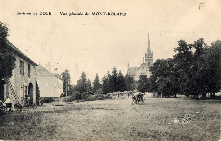 Environs de Dole (Jura). Vue générale du Mont-Roland.