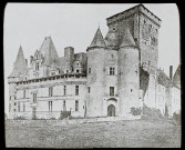 Reproduction d'une vue du château de La Rochefoucauld.