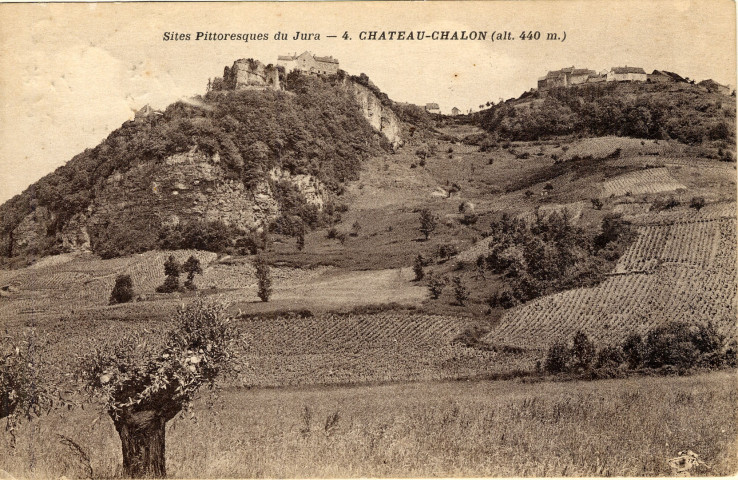 Château-Chalon. Sites pittoresques du Jura. Château-Chalon (alt. 440m.). Dole, Karrer.