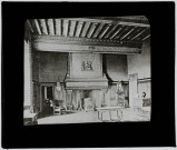 Reproduction d'une vue d'une salle du château de Montreuil-Bellay.