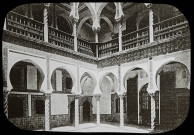 Reproduction d'une vue du premier étage du palais de l'archevêché à Alger.