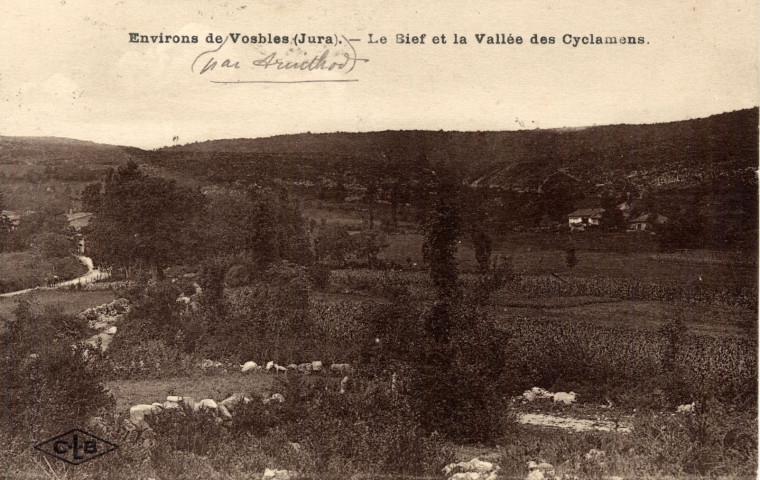 Environs de Vosbles (Jura). Le Bief et la vallée des Cyclamens. Besançon, C.Lardier.