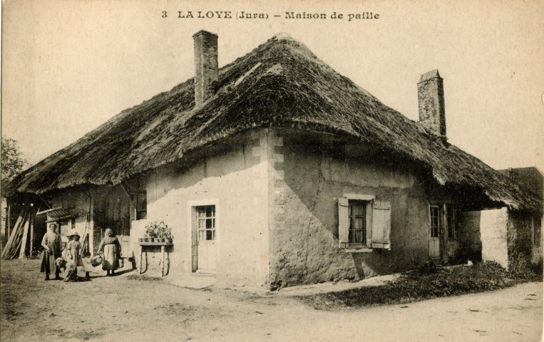 La Loye (Jura). La maison de Paille. 10, avenue Jean-Jaurès, Paris.