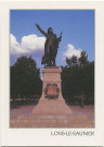 Lons-le-Saunier (Jura). Statue de Rouget de Lisle (1760-1836). Officier Français né à lons-le-Saunier qui composa la marseillaise en 1792. 91D