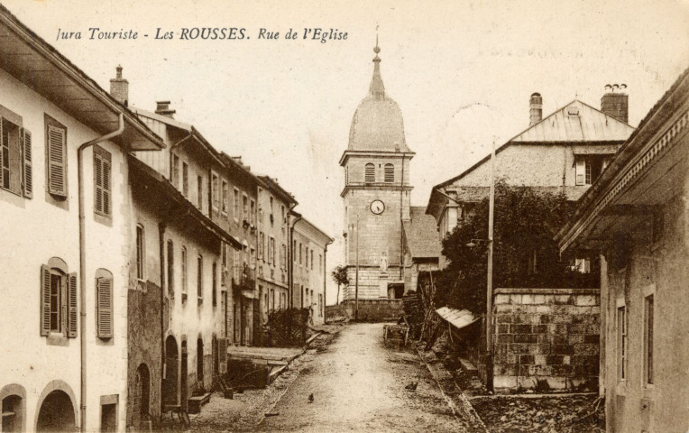 Les Rousses (Jura). Rue de l'église.