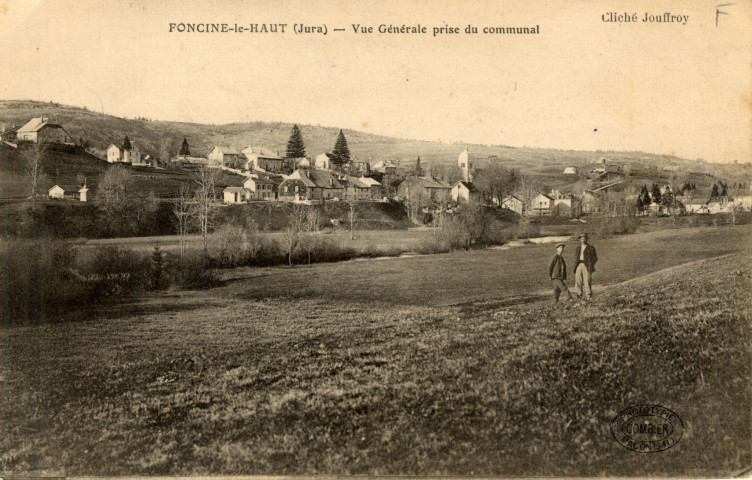 Foncine-le-Haut (Jura). Vue générale prise du communal.