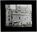 Reproduction d'une vue du château de Montsoreau.