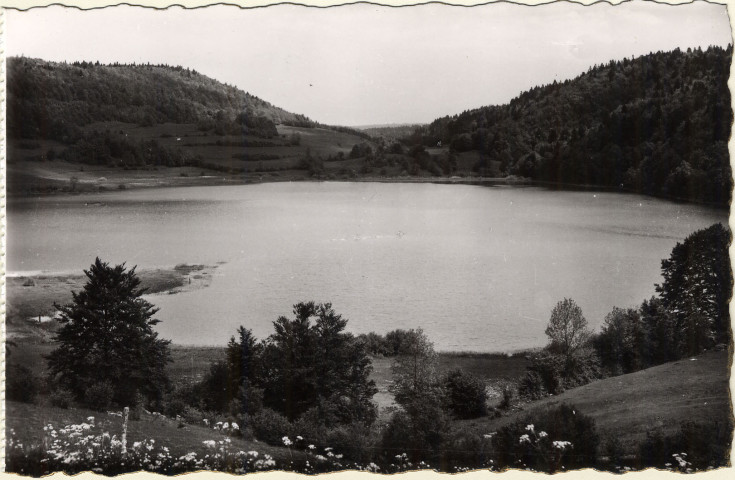 Le Lac de Narlay (Jura). Dole (Jura), E. Protet.