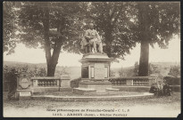 Arbois (Jura) - Statue Pasteur