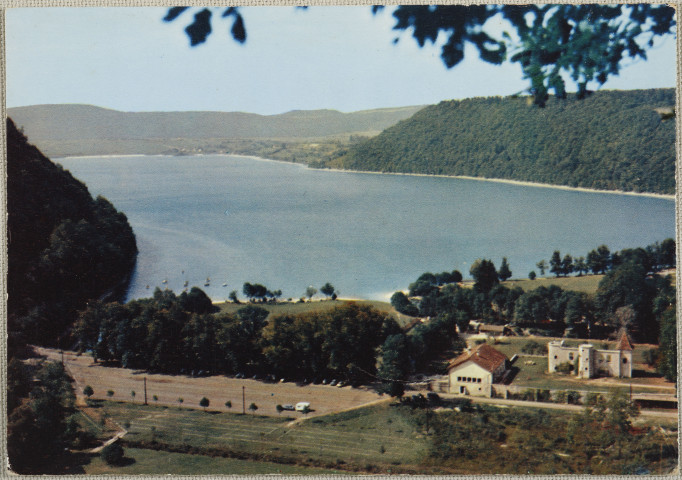 Environs de Lons le Saunier (Jura) - Le lac de Chalain