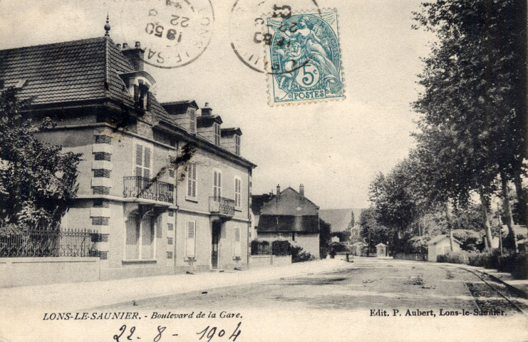 Lons-le-Saunier (Jura). Boulevard de la gare. Lons-le-Saunier, P.Aubert.