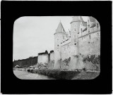 Reproduction d'une vue du château des ducs de Rohan à Josselin.