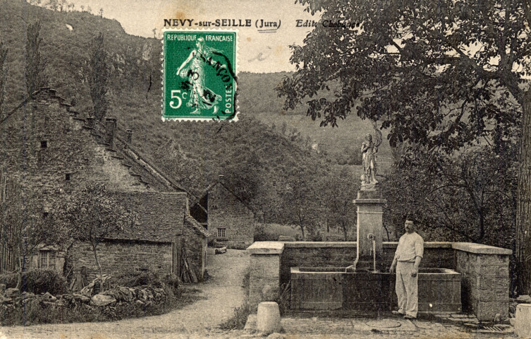 Nevy-sur-Seille (Jura). Le village. Chebance.
