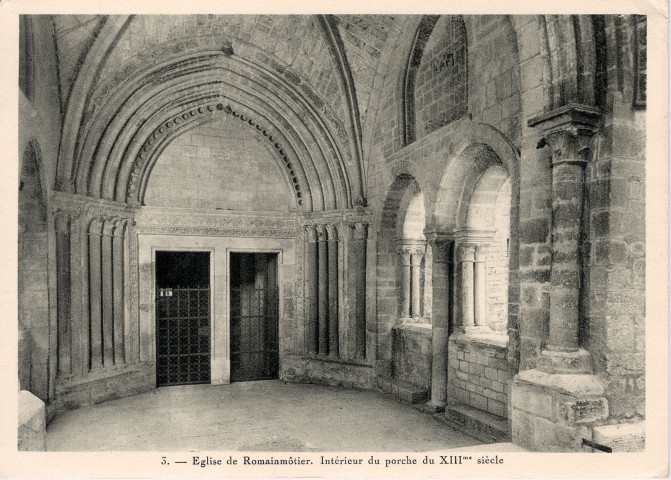 Suisse. 3. L'église de RomainMôtier, intérieur du Porche du XIIIème siècle. S.A. Genève (Suisse), imprimerie Rotogravure.