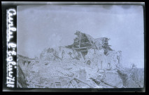 Ruines de l'église de Curlu après la bataille de juillet 1916.