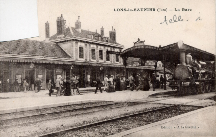 Lons-le-Saunier (Jura). La Gare. La Civette.