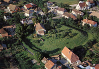 La Loye (Jura). Grande motte féodale du XIème siècle, siège d'un château des comtes de Bourgogne, aujourd'hui disparu. 57206 Sarreguemines, Pierron.