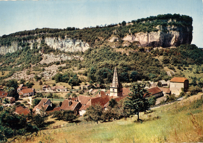 Baume-les-Messieurs (Jura). Environs de Lons-le-Saunier. CH-119. La France pittoresque. L'abbaye. Dole, les éditions de l'Est.
