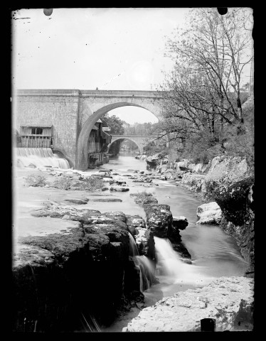 Ponts sur l'Ain à Champagnole.