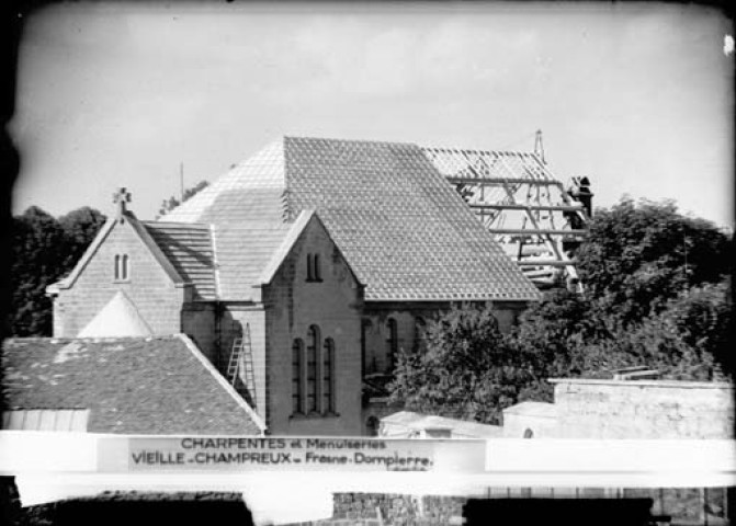 Charpente et menuiserie d'une église. Vieille. Champeux. Frasne. Dompierre