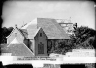 Charpente et menuiserie d'une église. Vieille. Champeux. Frasne. Dompierre