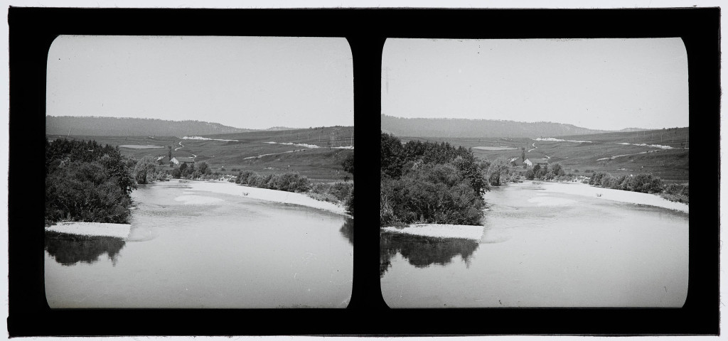 L'Ain, vue prise du pont de la route de Marigny.