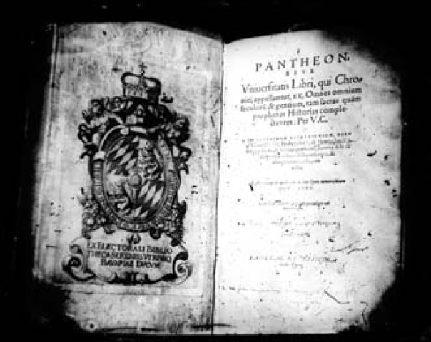 Blason dans un livre