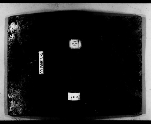 Baptèmes, mariages, sépultures.