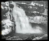 Reproduction d'une vue du saut du Doubs en période de gel.