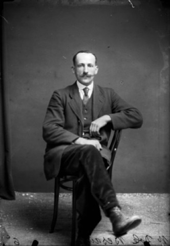 Monsieur Dole. Besain