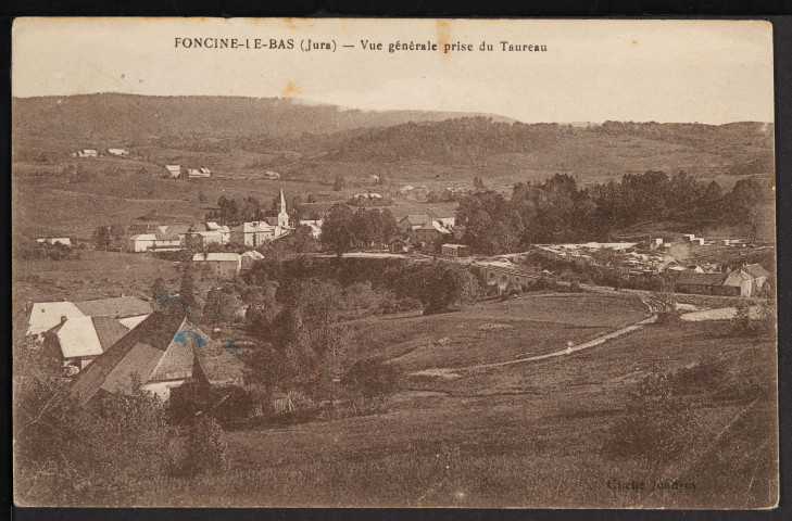 Foncine-le-Bas (Jura) - Vue générale prise du Taureau (1928)