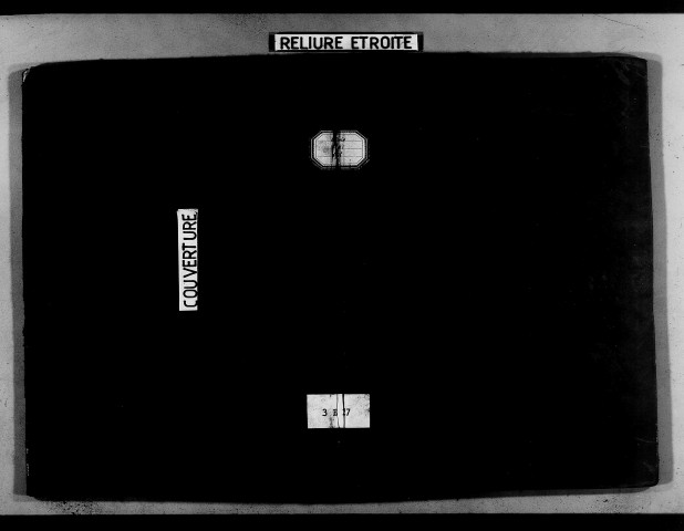 Baptêmes, mariages, sépultures 31 décembre 1745-1746