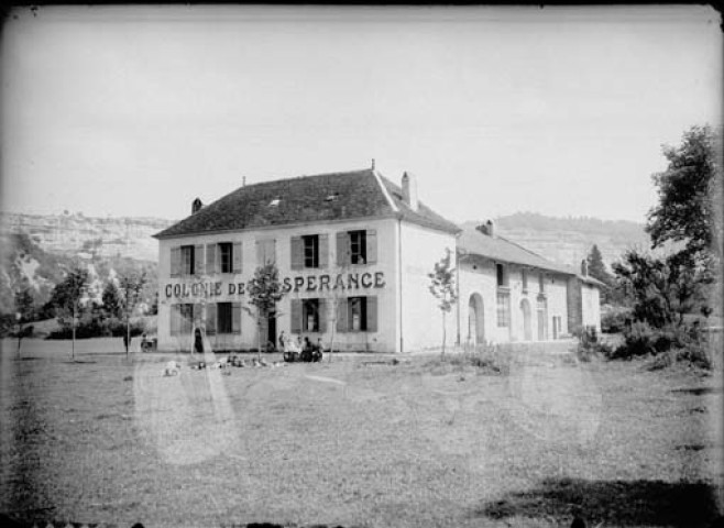 Colonie l'Espérance Lédonnienne à Clairvaux. Façade