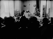 Ecole de jeunes filles. Dijon. Une conférence