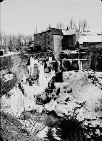 Moulin du Saut. Cascade gelée