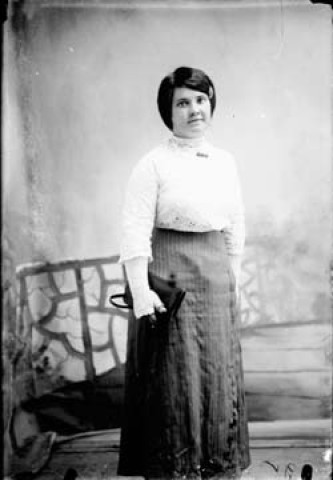 Une femme. Plénisette