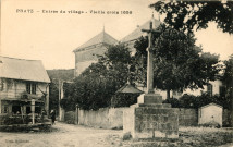 Pratz (Jura). L'entrée de village, une vieille croix, 1658. Saint-Claude, Livat.