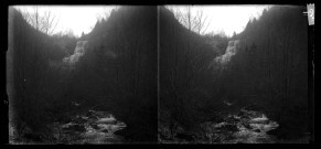 Cascades du Hérisson, la grande cascade vue de loin.