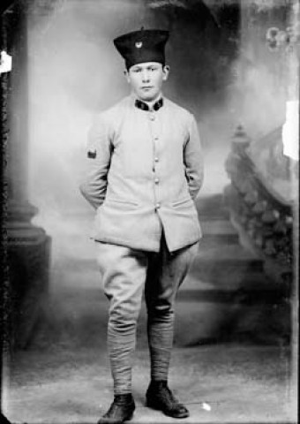 Herman Moutenet. Onglières