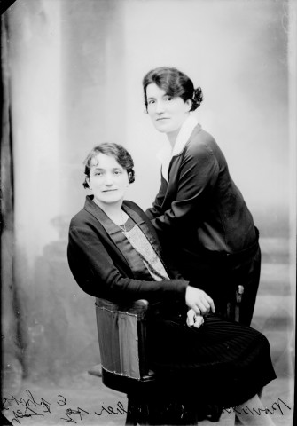 Deux femmes Rousseau. Pontarlier