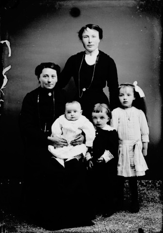 Famille Alphonse Germain. Censeau