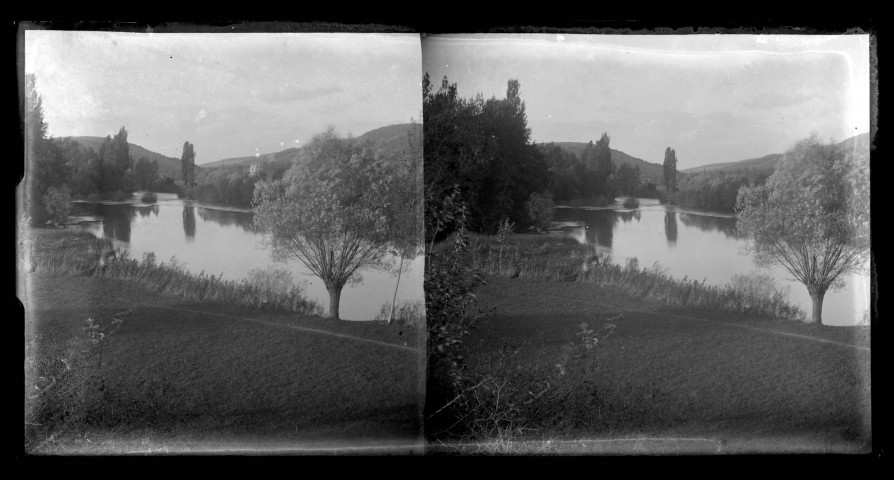 La Loue vue depuis le Tartot à Port-Lesney.