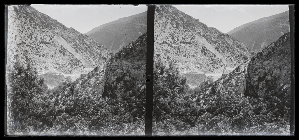 Paysage de montagne vers Prats-de-Mollo.