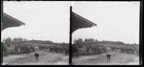 Soldats canadiens à Vers-en-Montagne pour l'exploitation des bois de la Fresse : chevaux en gare.