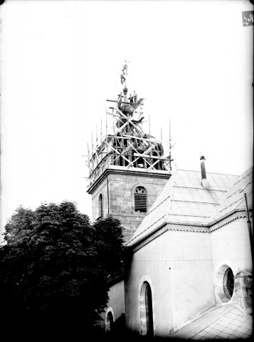 Réparation du clocher. Dompierre