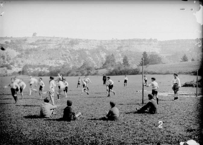 Colonie l'Espérance Lédonnienne à Clairvaux. Partie de football