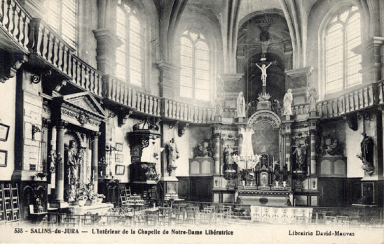 Salins-les-Bains (Jura). 538 - L'intérieur de la chapelle de Notre-Dame Libératrice. Libr. David-Mauvas.