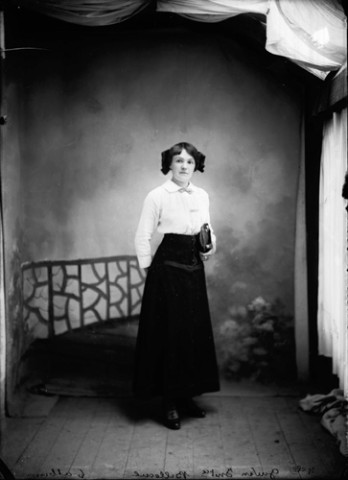 Mademoiselle Godin, institutrice. Billecul